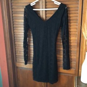 Mini black dress (lace)